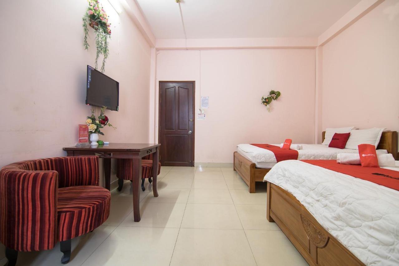 Reddoorz Plus Near Aeon Mall Tan Phu 2 Hô Chi Minh-Ville Extérieur photo