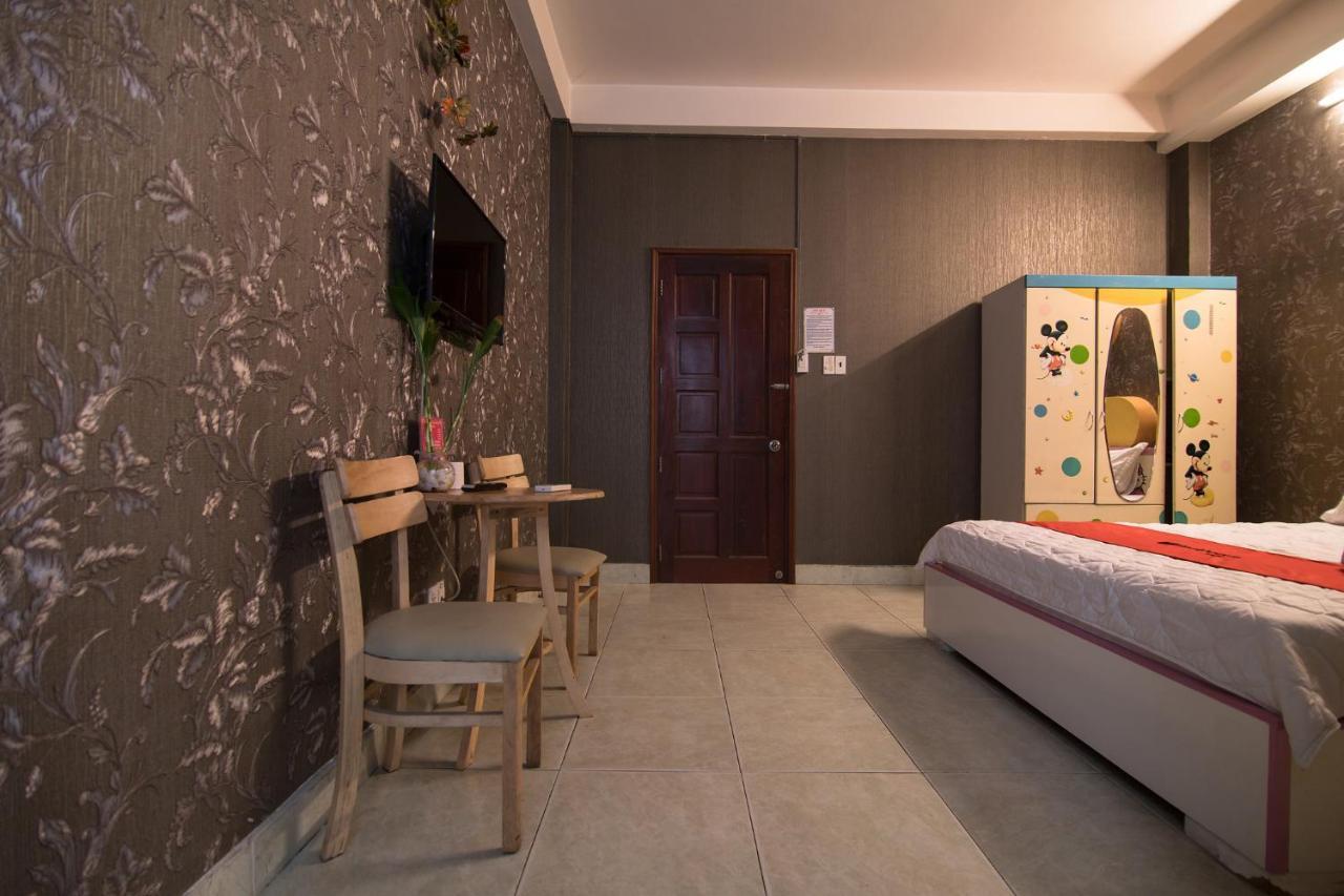 Reddoorz Plus Near Aeon Mall Tan Phu 2 Hô Chi Minh-Ville Extérieur photo
